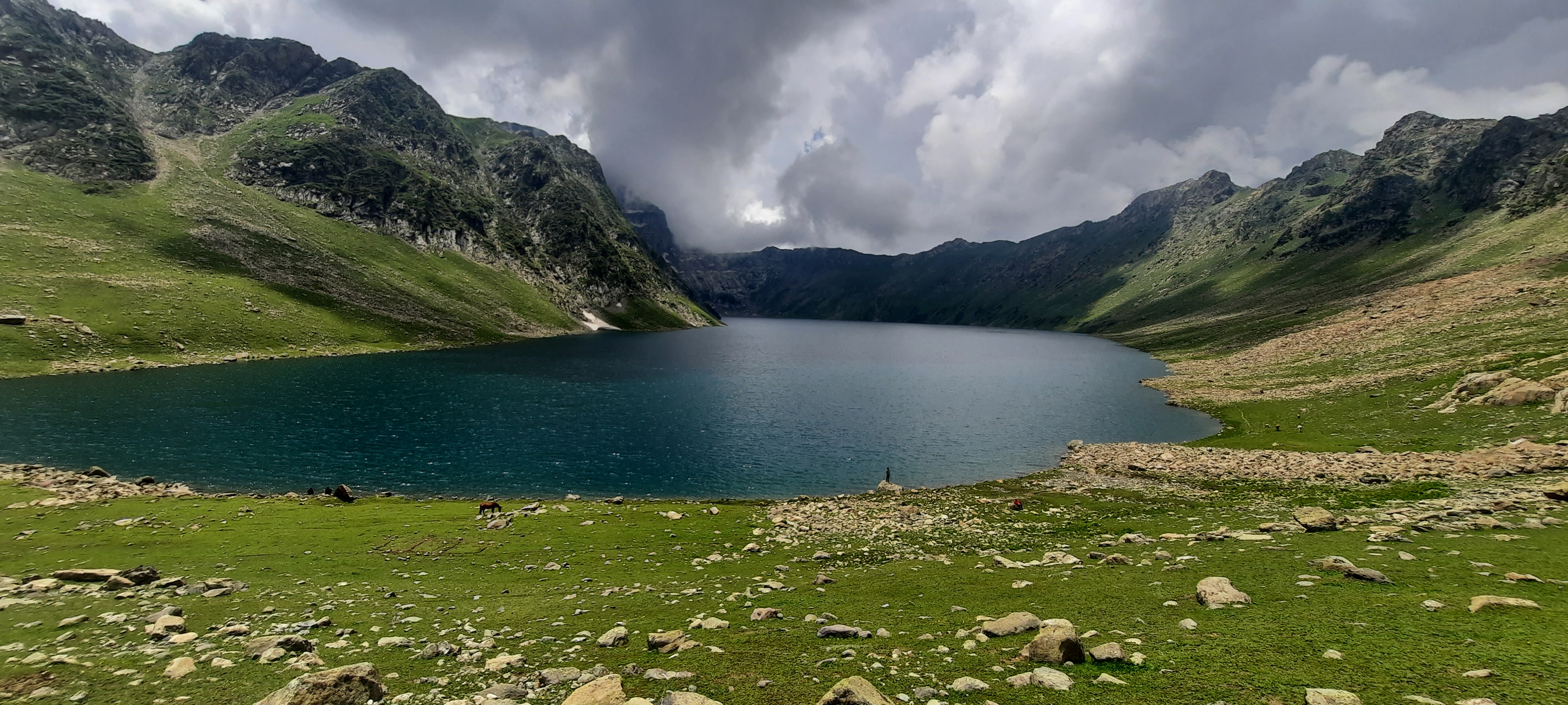 Tarsar Marsar Trek - Kashmir